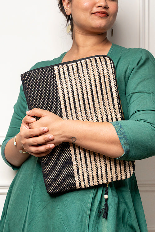 One 'O' Eight Knots Rekha Hand-Woven Laptop Bag