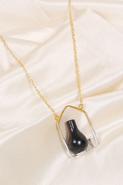 Kabbish'S 'Surahi Frame Pendent' Black Pottery