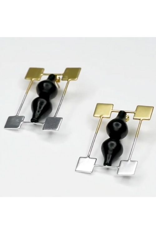 'Kabbish 'Double Surahi Retangular Set Of Black Pottery