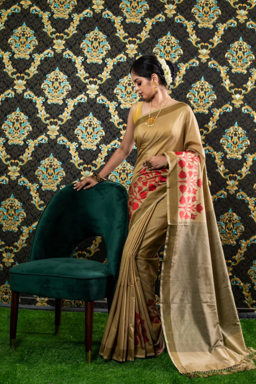 "VWAS" Tassar Handloom Banarasi Pure Silk/Cotton Kadwa Scurt Saree