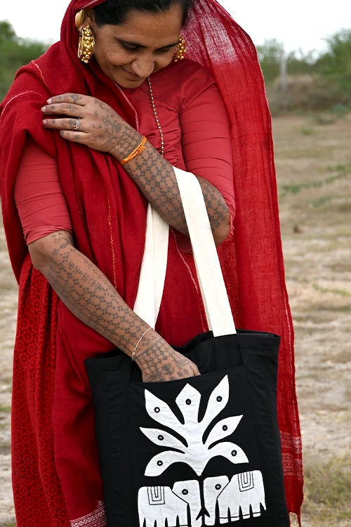 Okhai "Silent Companion" Hand Applique Work Pure Cotton Tote Bag