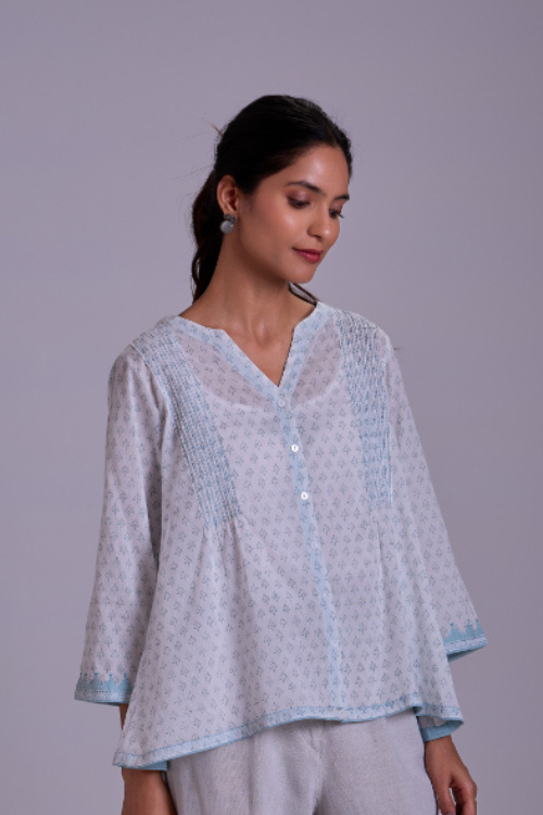 Rangsutra Suhani White Boxy Cotton Top With Applique
