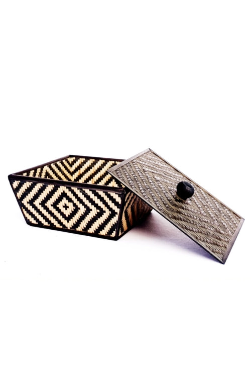 Kadam Haat Handmade Bamboo Fruit Basket With Lid (Black)