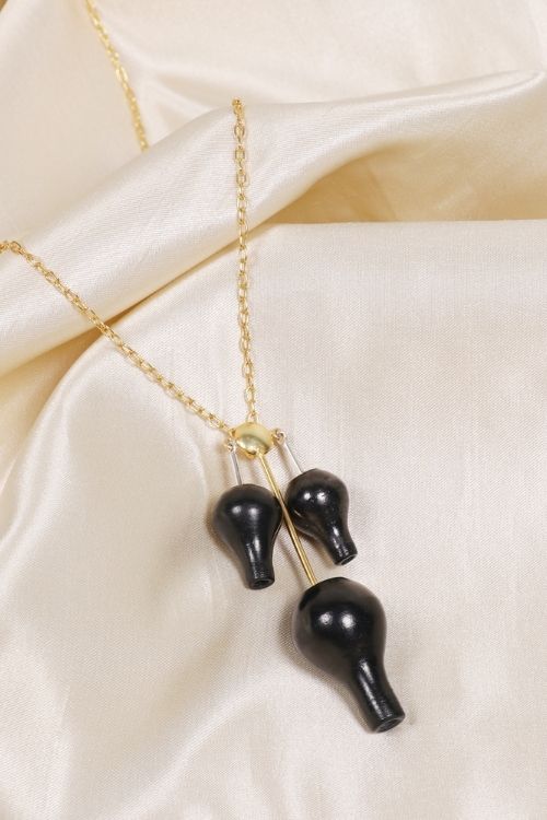 'Kabbish 'Surahi-Chirag Set' Black Pottery