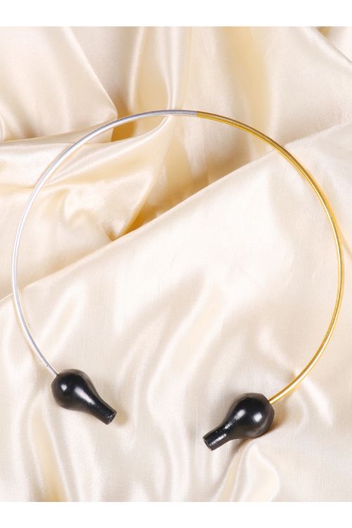 Kabbish'S 'Surahi Choker' Black Pottery, Terracotta