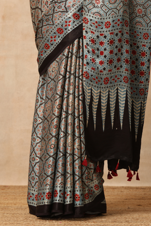 Riyaz Khatri Traditional Ajrakh Hand Block Printed And Natural Dye Modal Saree With Beautiful Tassels - Light Indigo Blue