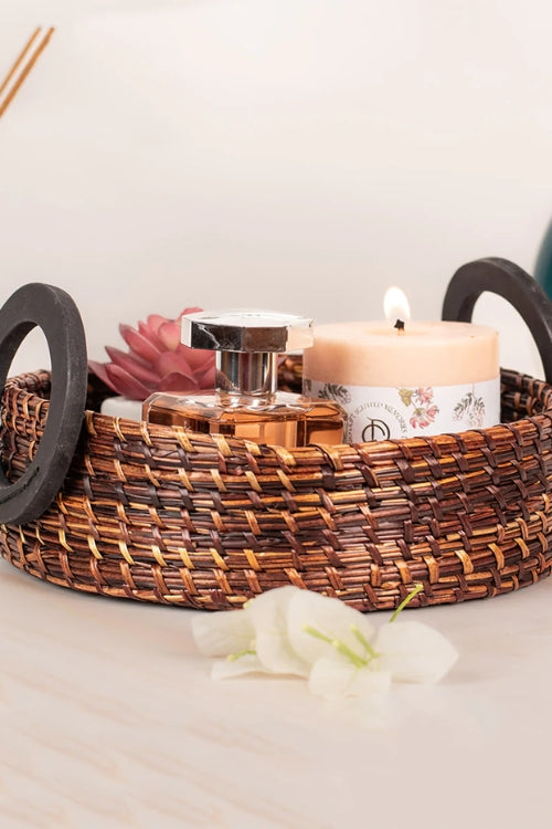 Kadam Haat Handmade Sikki Grass Multipurpose Round Tray