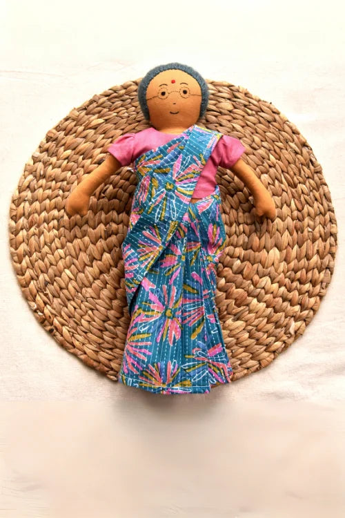 The Good Doll Nilah'S Patti 12 Inch Girl Doll Blue Saree