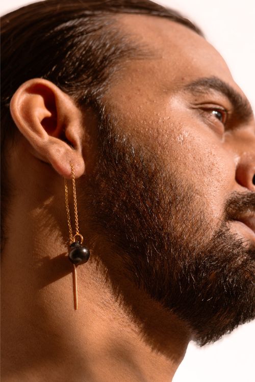 Kabbish'S Sui Dhada Earring Of Black Pottery, Terracotta And Brass