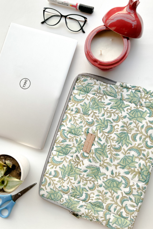 Laptop Sleeve Green Floral