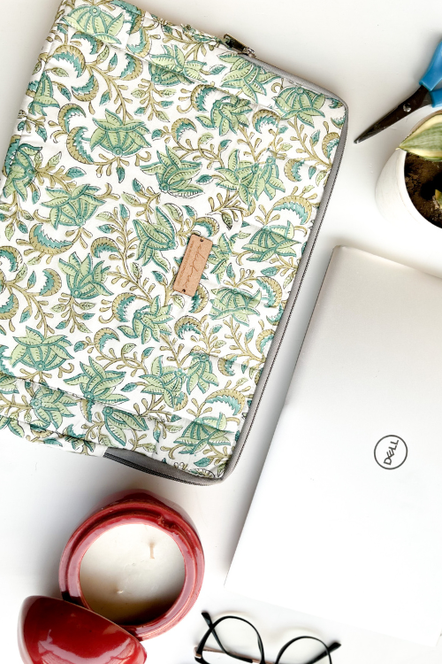 Laptop Sleeve Green Floral