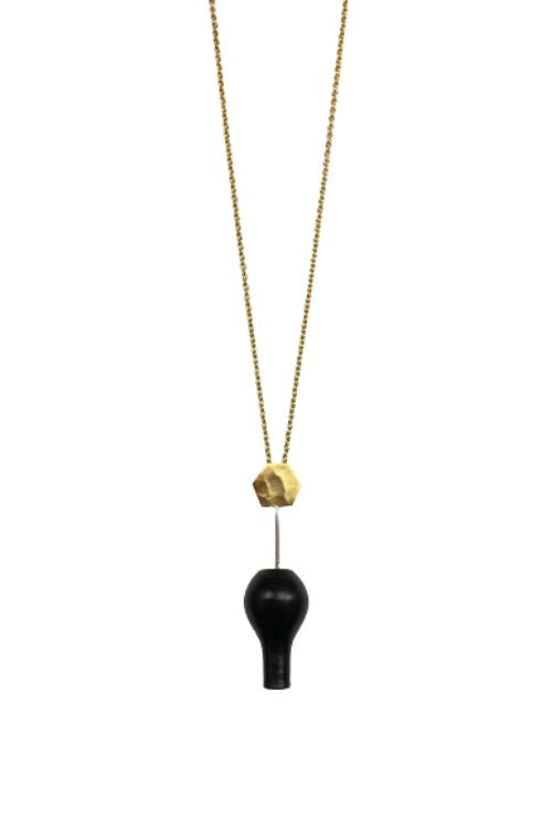 Kabbish'S Mehrab Minimal Pendent Of Black Pottery