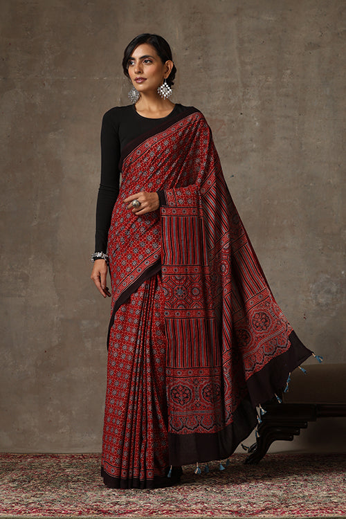 TENAARO Ajrakh Hand Block Printed Mul Cotton Saree