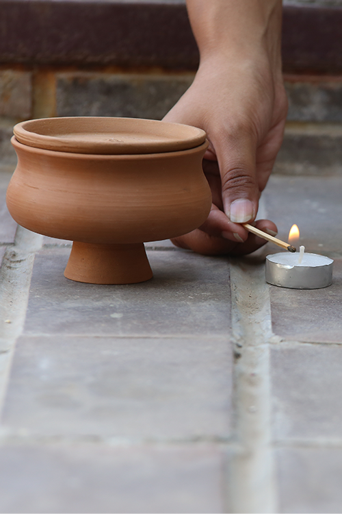 Anantaya Pratah Luxury Candle Terracotta