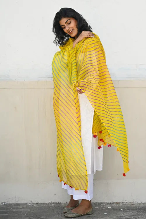 The ICH Soft Lehariya Kota Doria Cotton Dupatta - Sunshine Yellow