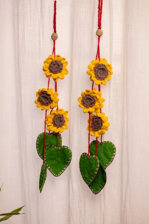 Samoolam Surajmukhi Door Side Hanging (Set Of 2)