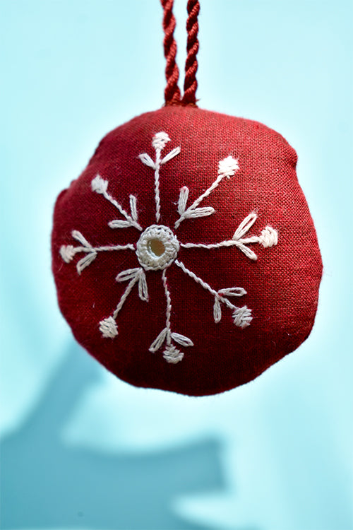 Okhai 'Winter Wonderland' Hand Embroidered Christmas Ornament