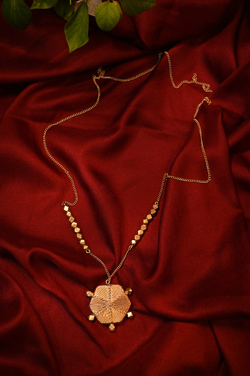 Miharu Aanya'S Antique-Inspired Dokra Pendant