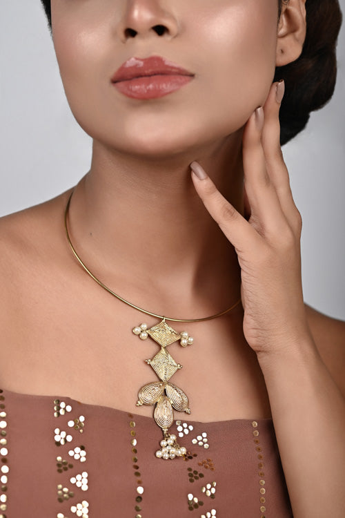 Miharu Naira Hasuli Dokra Necklace