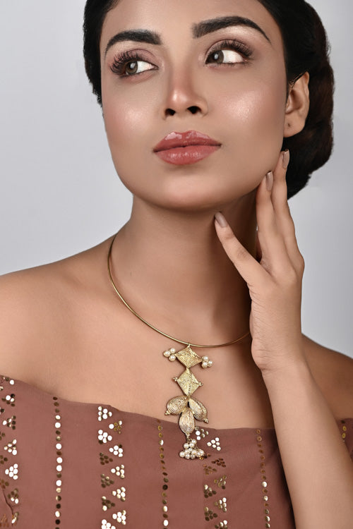 Miharu Naira Hasuli Dokra Necklace