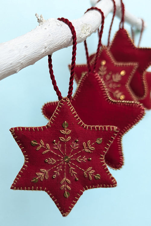 Okhai “Merry” Set of 5 Hand-Embroidered Star-Shaped Christmas Ornaments
