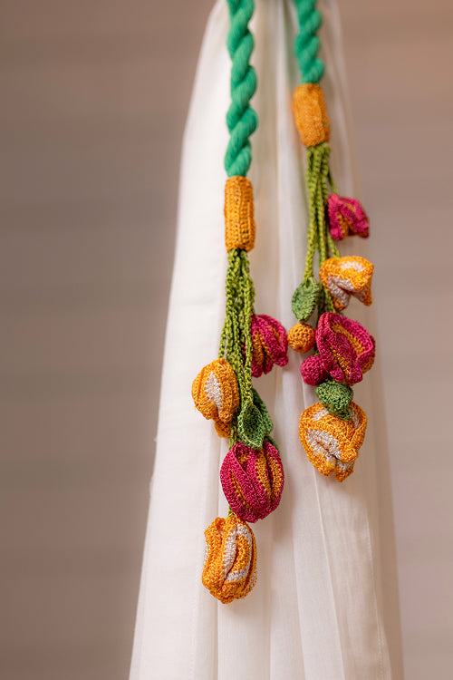 Samoolam Curtain Tie Backs (Set of 2) - Kono Bougainvillea Bunch