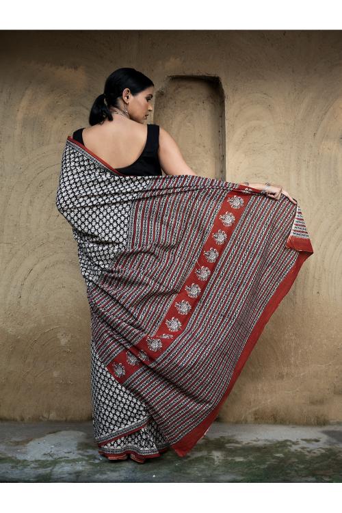 TICH Classic Appeal. Bagru Hand Block Printed Mul Cotton Saree - Black Leaf