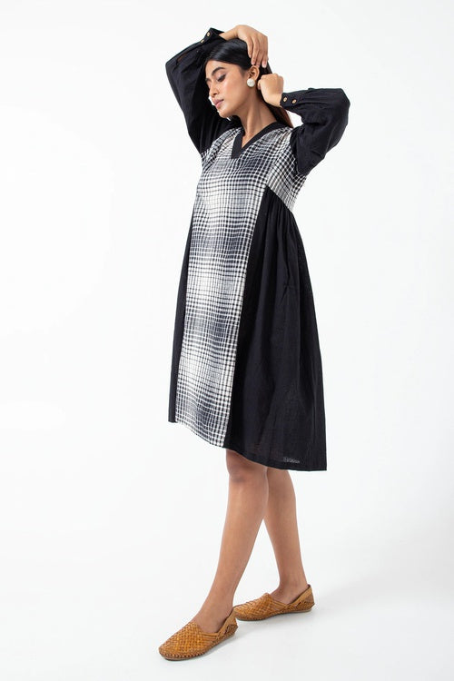 Inkriti "Timeless" Handloom Kala Cotton Dress - Ombre Checks