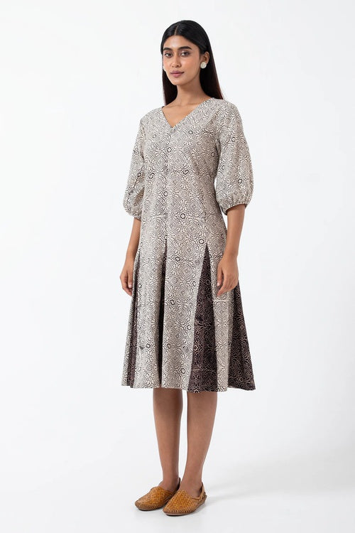 Inkriti "Swirl" Block Printed Organic Cotton Dress - White Skyline