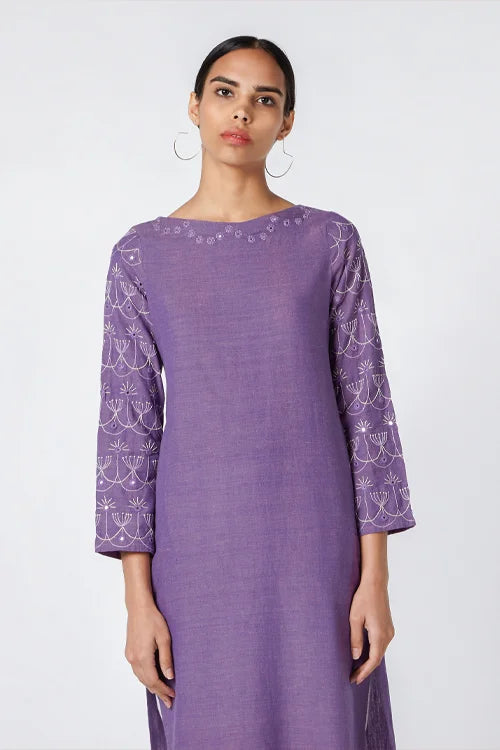 Okhai 'Lyana' Embroidered Cotton Handloom Kurta