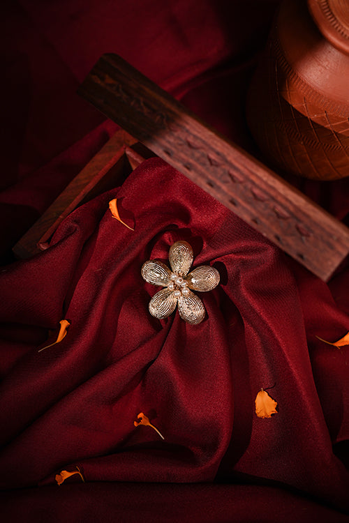 Miharu Dokra Floral Magic Ring