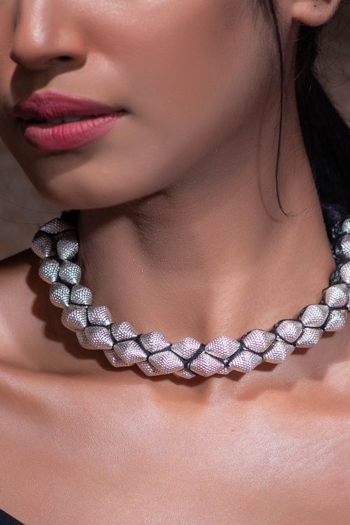 India Craft House Pure Silver Traditional Maharashtrian Neckpiece - Lambat Mani Thushi