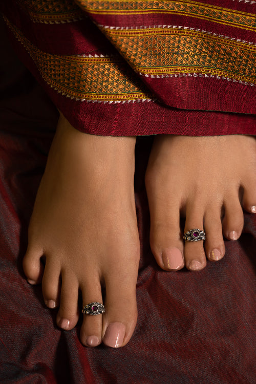 TICH Pure Silver Traditional Maharashtrian Toe Rings - Taruni (Set Of 2)
