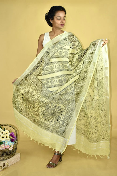 Diorama Designs Madhubani All Over Hand-Painted  Linen Dupatta