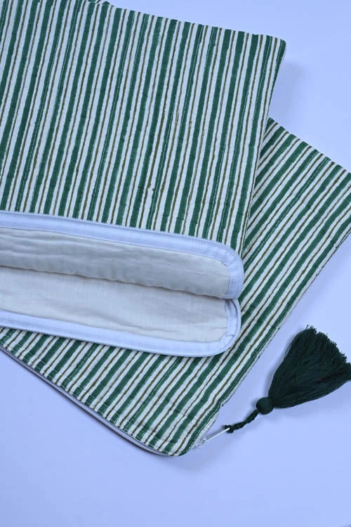 Poddar Exports Green Stripes Laptop Sleeve