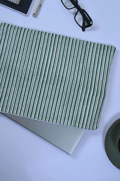 Poddar Exports Green Stripes Laptop Sleeve