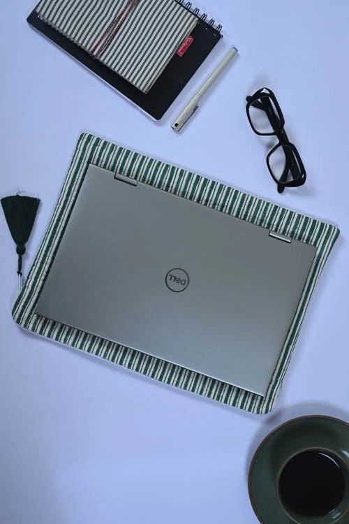 Poddar Exports Green Stripes Laptop Sleeve