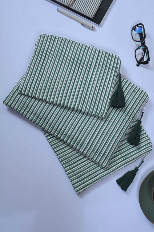 Poddar Exports Green Stripes Laptop Sleeve