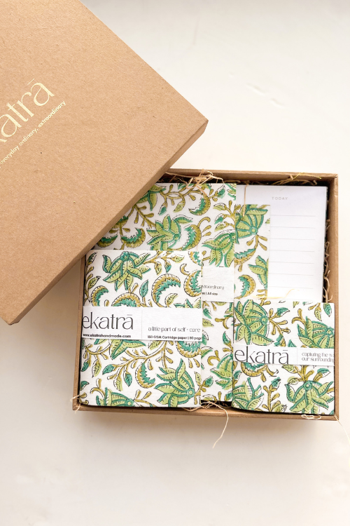 Ekatra Eco Friendly Green Floral Stationery Loaded Gift Hamper