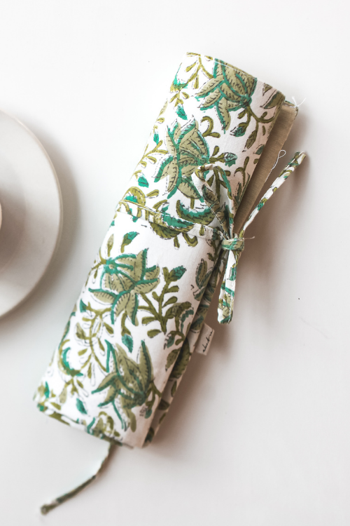 Ekatra Green Leafy Floral Durable Cotton Fabric Roll Up Case( Set Of 2 )