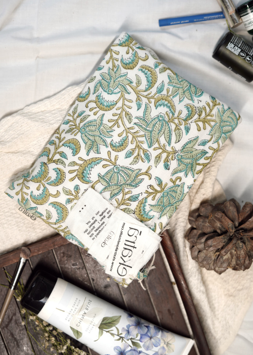 Ekatra Green Leafy Floral Cotton Travel Pouch/Organizer ( Set Of 2 )