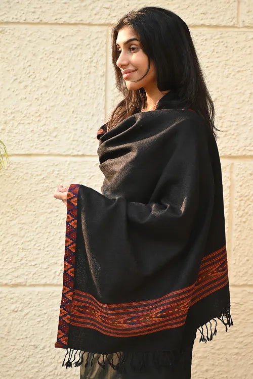 The ICH Exclusive Soft Himachal Wool Stole With Woven Border - Charcoal Trail