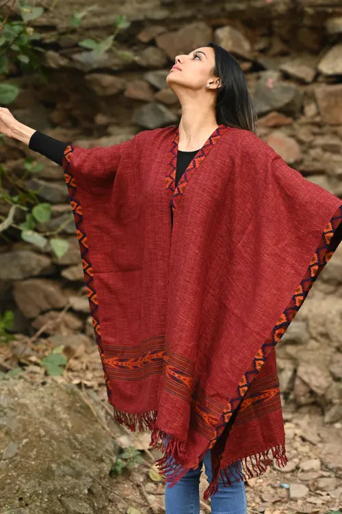 The ICH Exclusive Soft Himachal Wool Poncho With Woven Border - Rose Garden