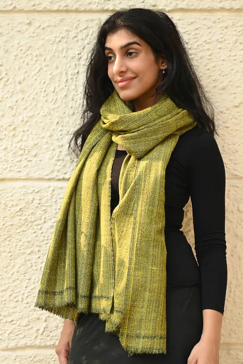 The ICH Fine, Soft Himachal Wool Self Striped Plain Stole - Henna Garden