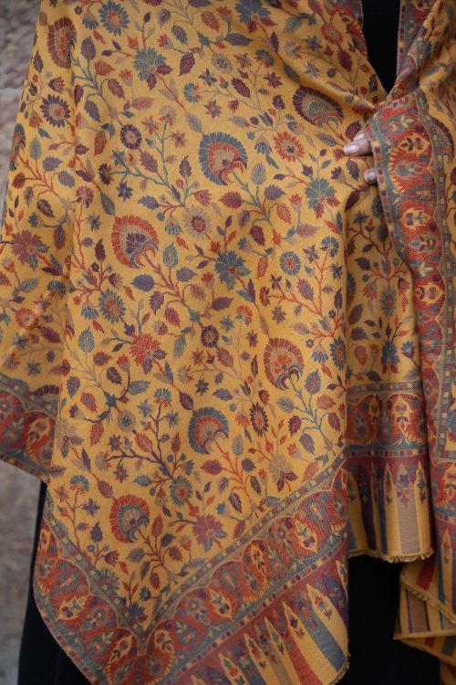 TICH Fine, Soft Kashmiri Kani Pattern Wool Stole - Gulshan