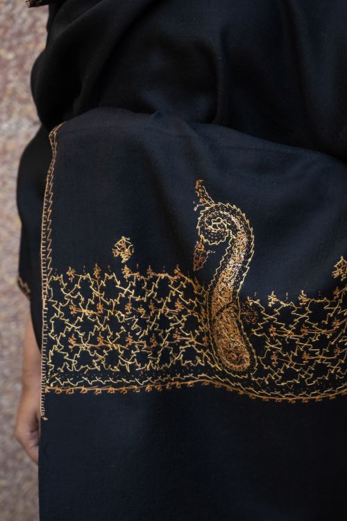 TICH Fine Sozni Hand Embroidered Pure Wool Stole - Ambi