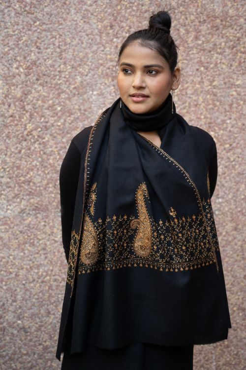 TICH Fine Sozni Hand Embroidered Pure Wool Stole - Ambi