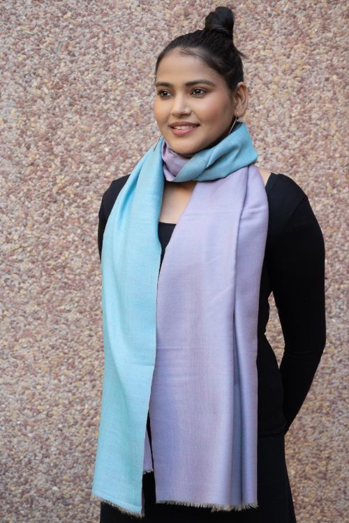 TICH Exclusive Reversible Soft Kashmiri Wool Stole - Pale Lavender & Soft Blue