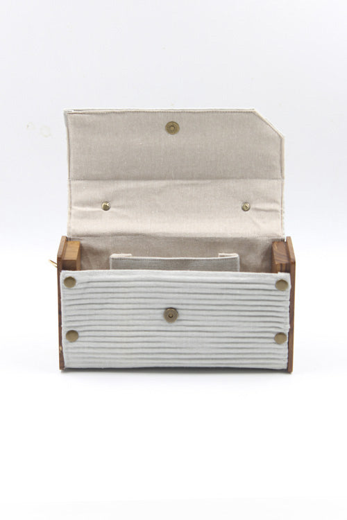 Lukka Chuppi Fog Box Clutch - Single Sleeve