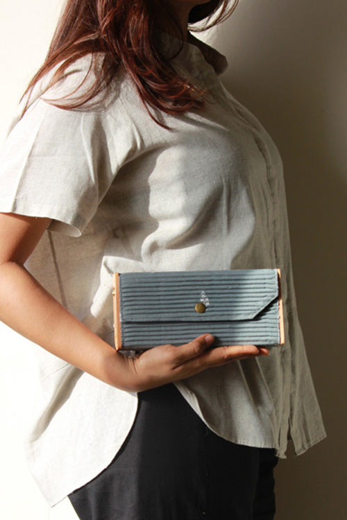 Lukka Chuppi Ash Gray Mini Clutch - Single Sleeve